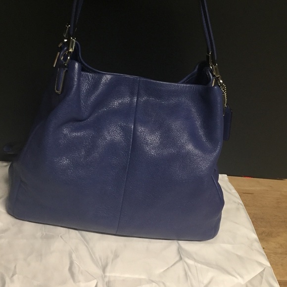 Coach Edie Bag - Picture 8 of 8